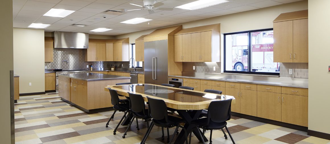 Brookville Station Kitchen and DIning Area 1160x840