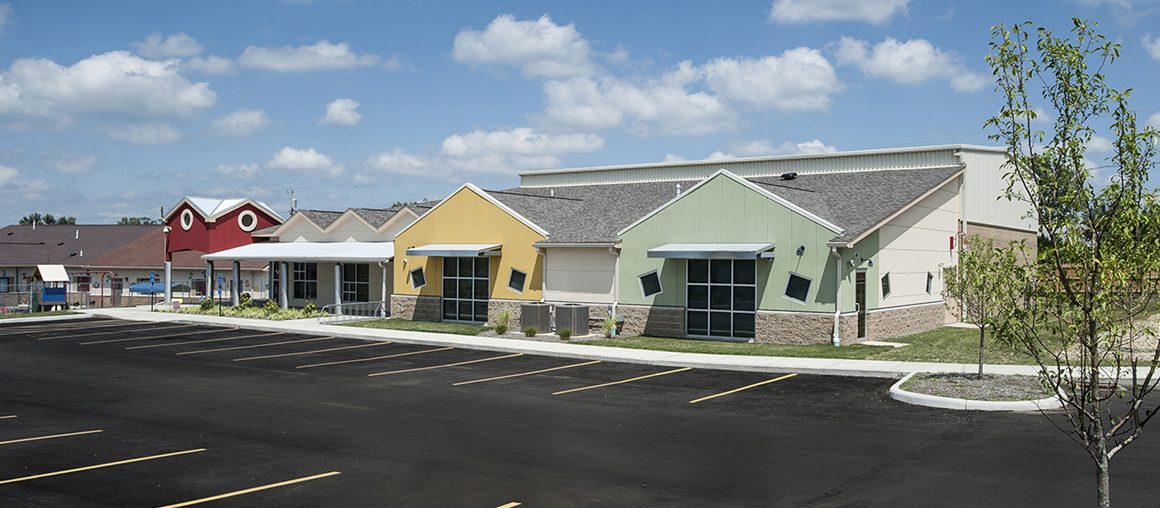 Small World Center 64_1160x840